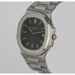  Patek Philippe Nautilus Ref. 3700