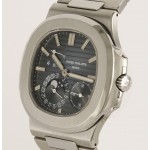  Patek Philippe Nautilus Ref. 5712/1A