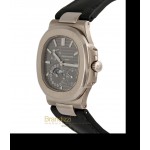  Patek Philippe Nautilus Ref. 5712G