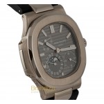  Patek Philippe Nautilus Ref. 5712G