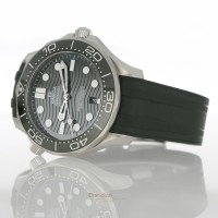 Omega Seamaster Diver 300 m Ref. 21032422010001