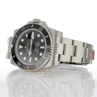 Rolex Submariner Ref. 116610LN - Like New Stickers