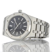 Audemars Piguet Royal Oak Ref. 15300ST.OO.1220ST.02 Like New