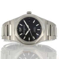 Girard Perregaux Laureato Ref. 81005-11-632-11A