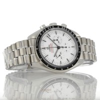 Omega Speedmaster Ref. 31030425004001