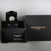 Girard Perregaux Laureato Ref. 81010-11-131-11A