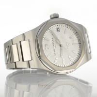 Girard Perregaux Laureato Ref. 81010-11-131-11A