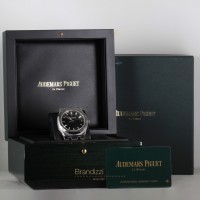 Audemars Piguet Royal Oak Ref. 15400ST.OO.1220ST.01