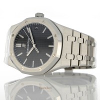 Audemars Piguet Royal Oak Ref. 15400ST.OO.1220ST.01