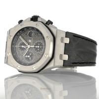 Audemars Piguet Royal Oak Off Shore Chronograph Elephant Ref. 26470ST.OO.A104CR.01